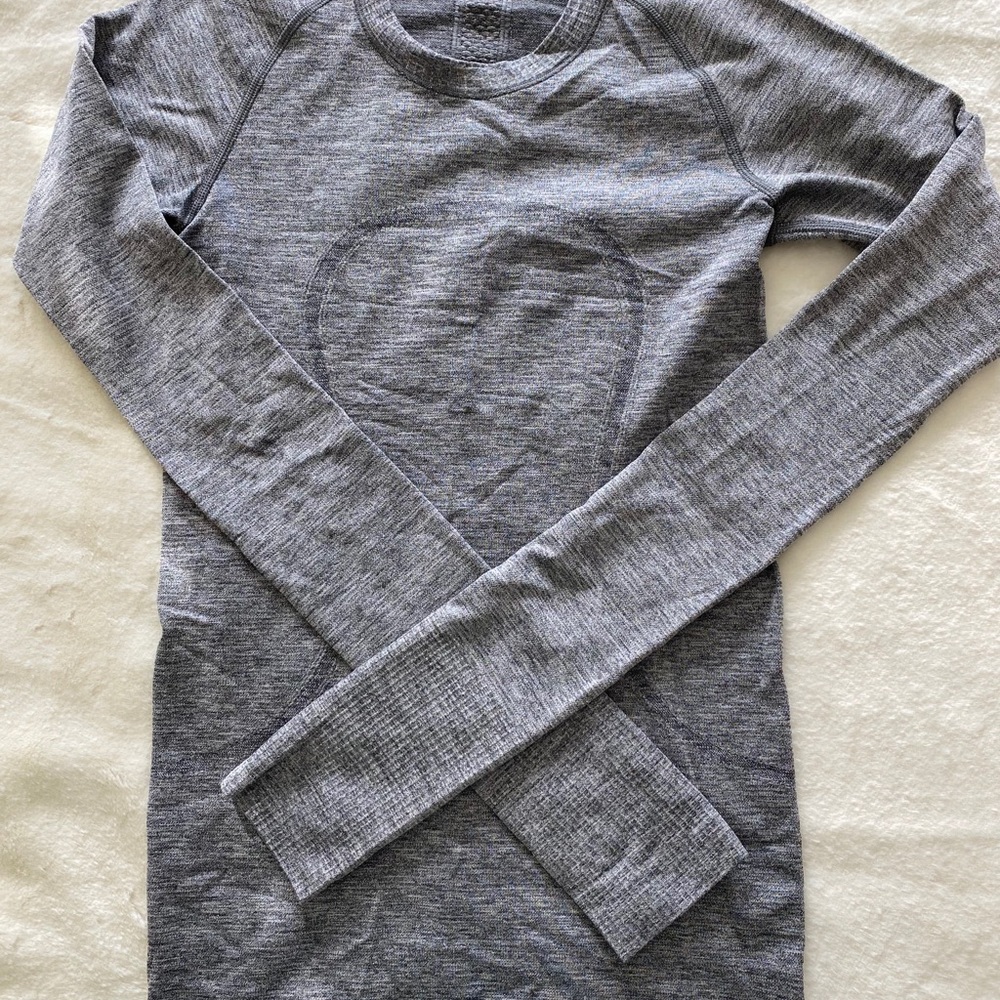 Lululemon Swiftly Tech Long Sleeve